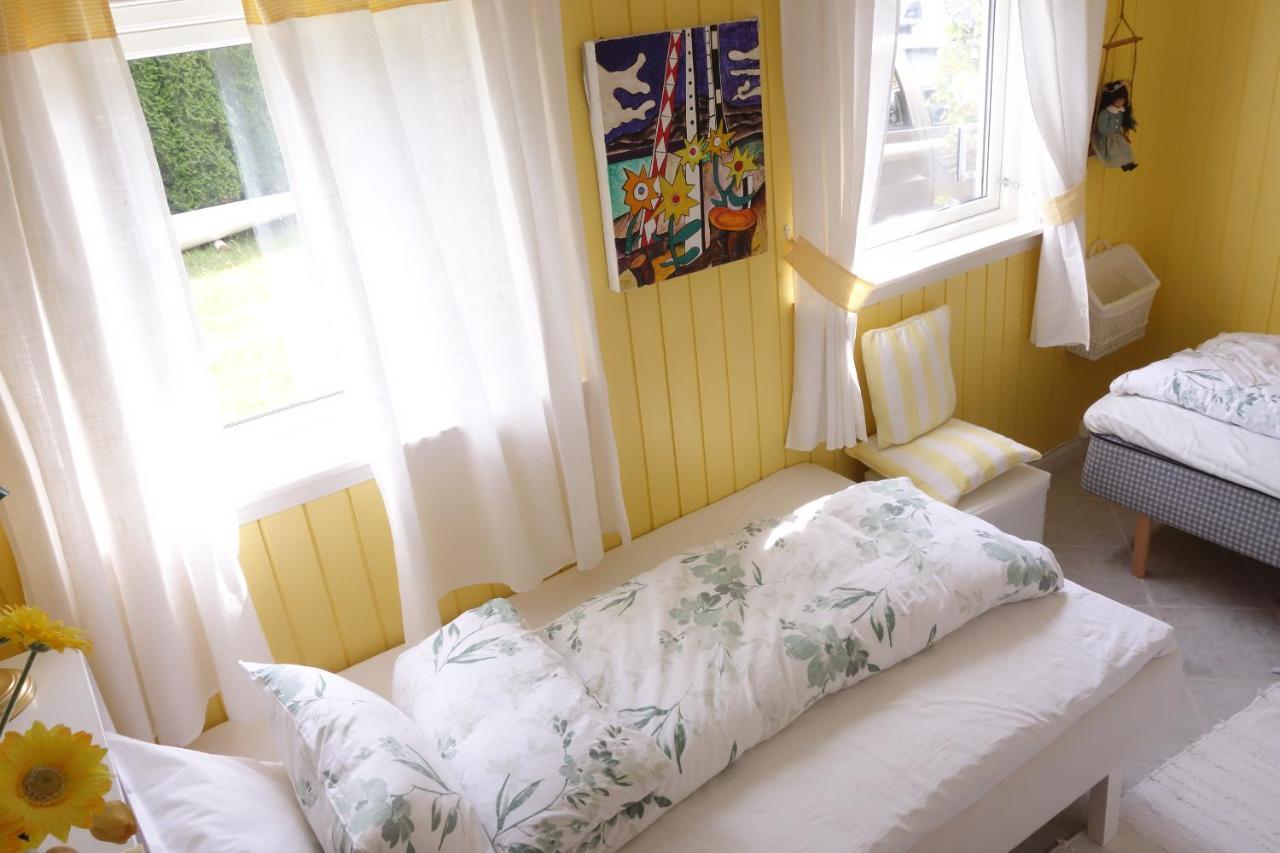 Risor Bed & Breakfast, Randvik Strand Экстерьер фото